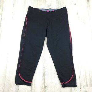 Hylete Black Womens Cropped Pull on Workout leggings Capri Size Large EUC